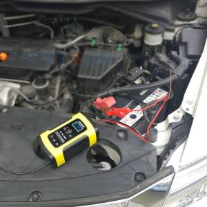 Mantenedor de cargador de batería Smart 12V 5A y desulfator iGadgets Electronics Marine ? Barcos ? Jet Skis Automóviles y Motocicletas Cargadores de Baterías de Coche y Electrónica Marina